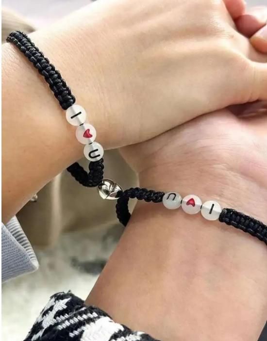 BFGF® Glow-in-the-Dark Couple Bracelet Set – “I ❤️ U” Love Bracelets | Adjustable Black Thread (Pack of 2)